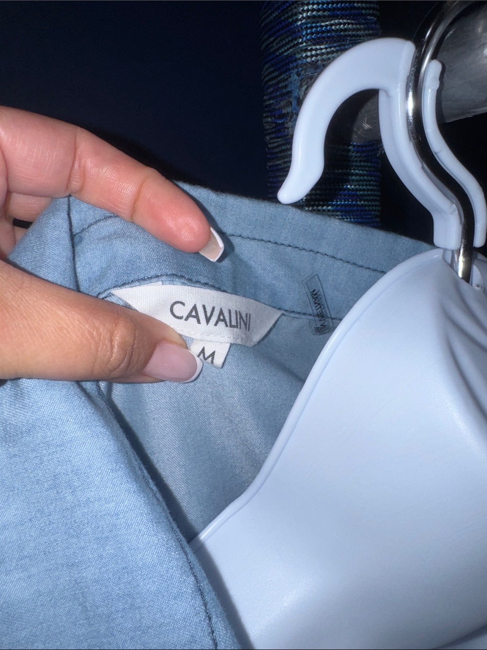 Cavalini - Lightweight Denim Button-Up Top size Medium - Picture 4 of 16